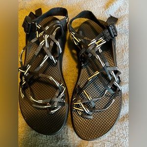 Chaco sandals women size 11